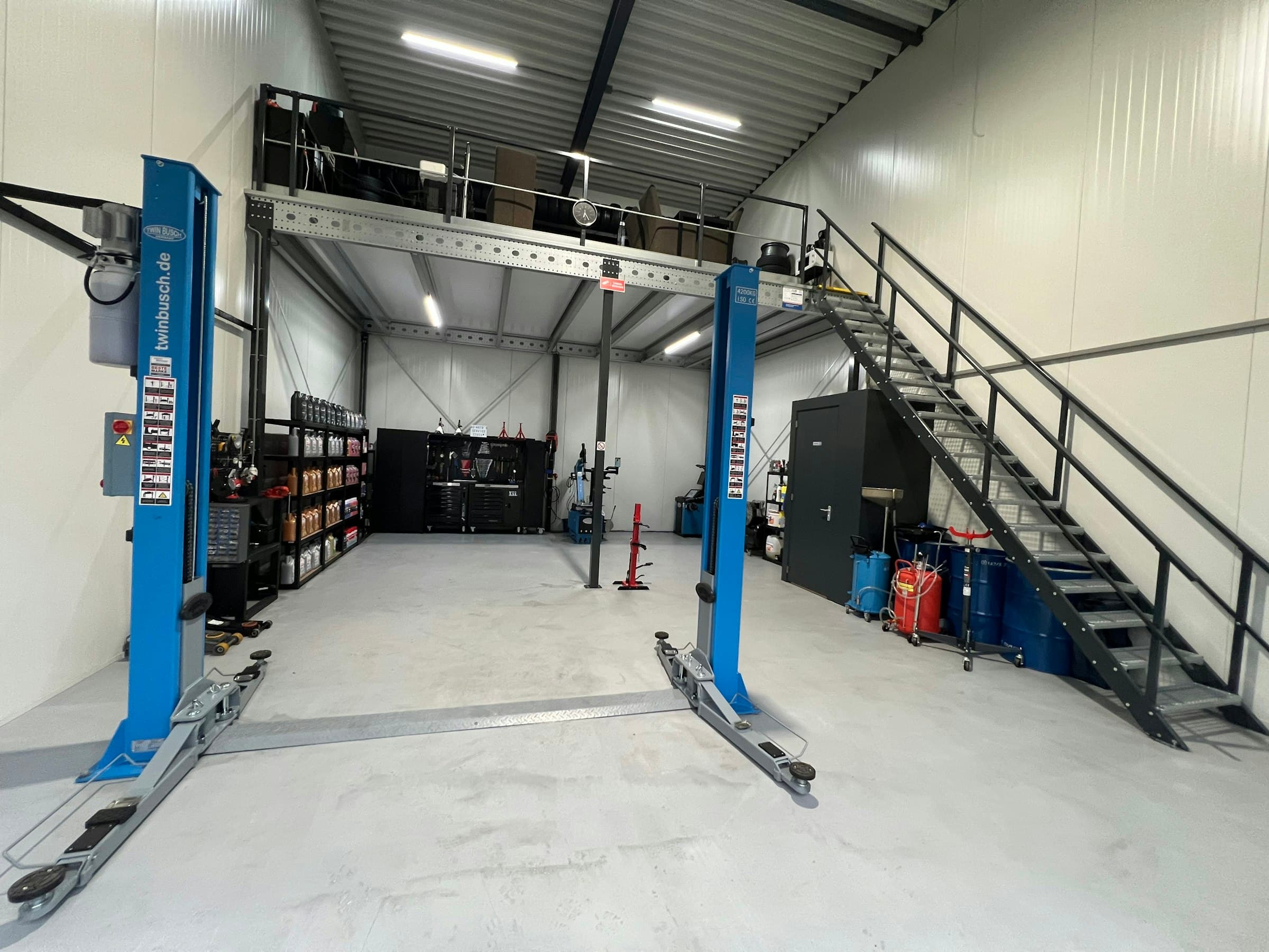 Garage/werkplaats in Wehl