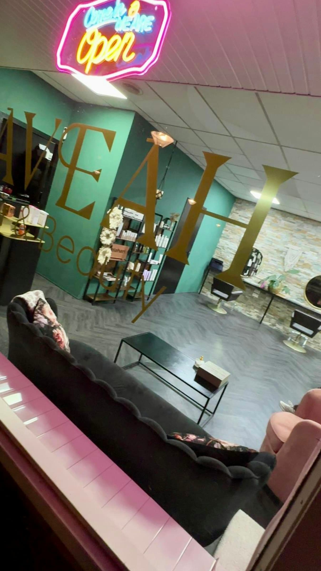 Winstgevende Luxe Hair & Beautysalon in Arnhem