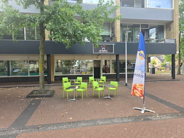 Mooie goedlopende snackbar eetcafe